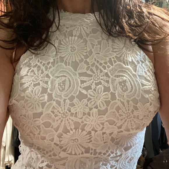 White Lace cutout summer dress - Picture 2 of 5